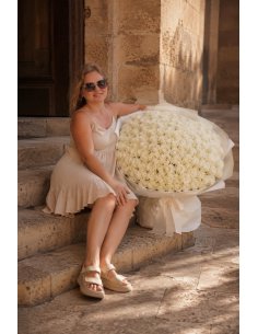 XXL White Roses Monobouquet (100 to 501) | Mallorca